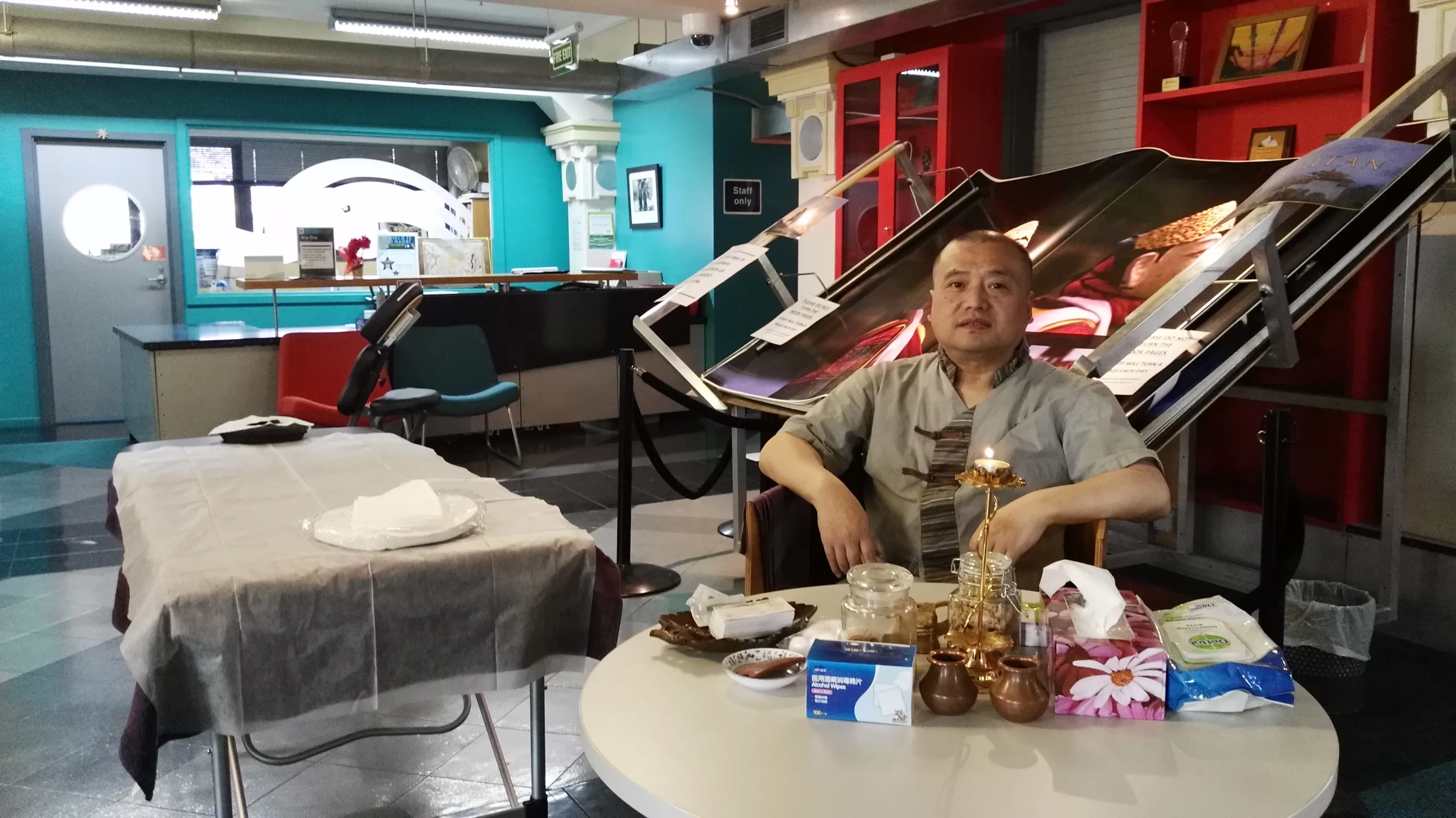 Levi Acupuncture clinic treatment environment